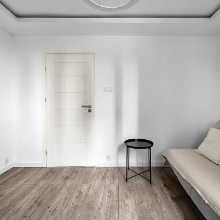 11th Floor Center - 57m2, Two Bedrooms - By Rentujemy *